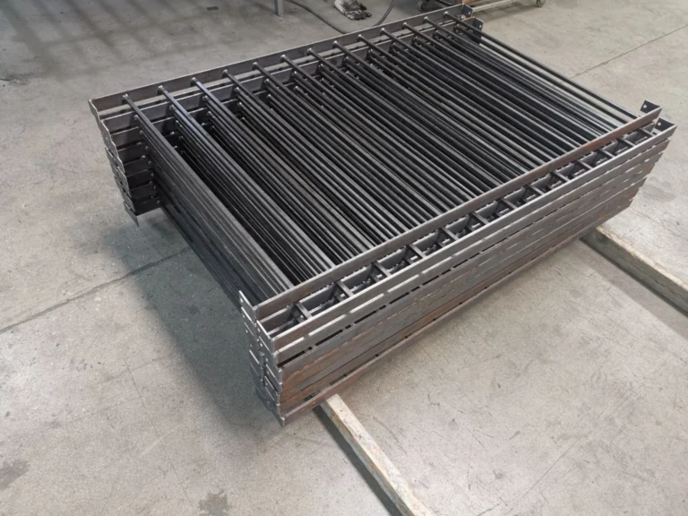 Batch of fabricated steel bar panels
